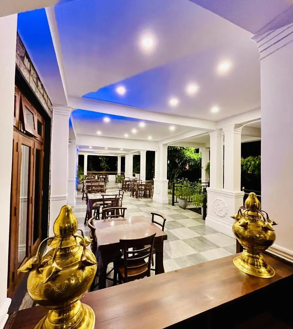 Jacks Lounge And Hotel Kandy